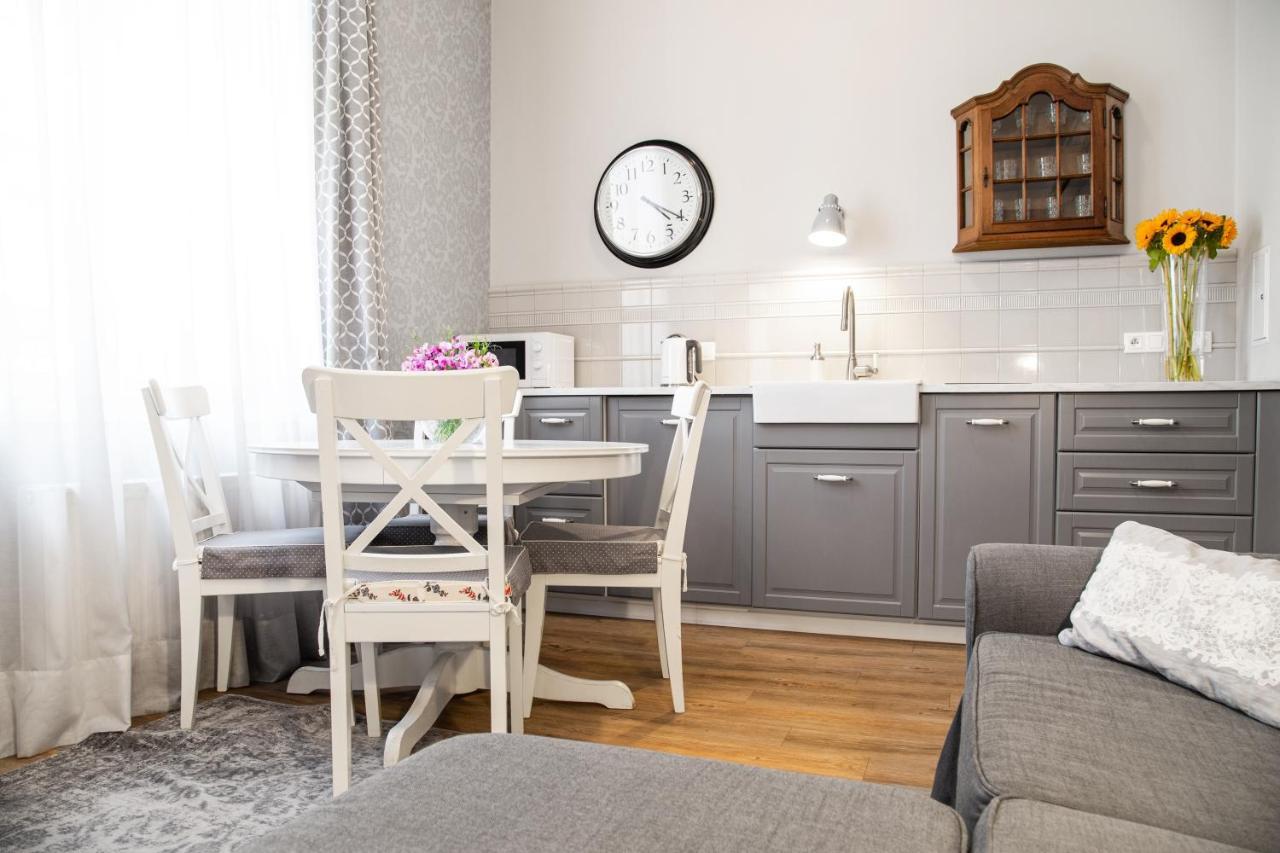 Househost Apartment :Zacisze Street Krakkó Kültér fotó